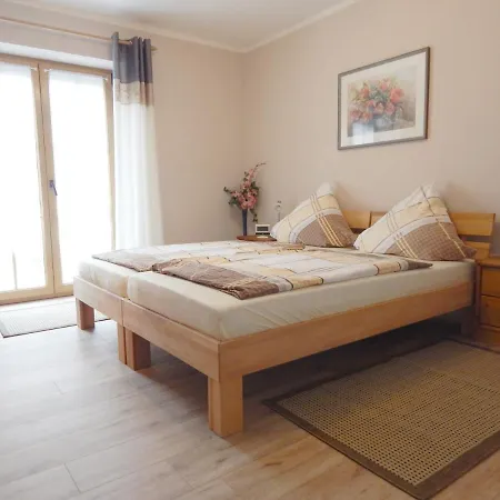 Farm stay Ferienwohnungen Stark *