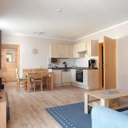 Ferienwohnungen Stark Farm stay *